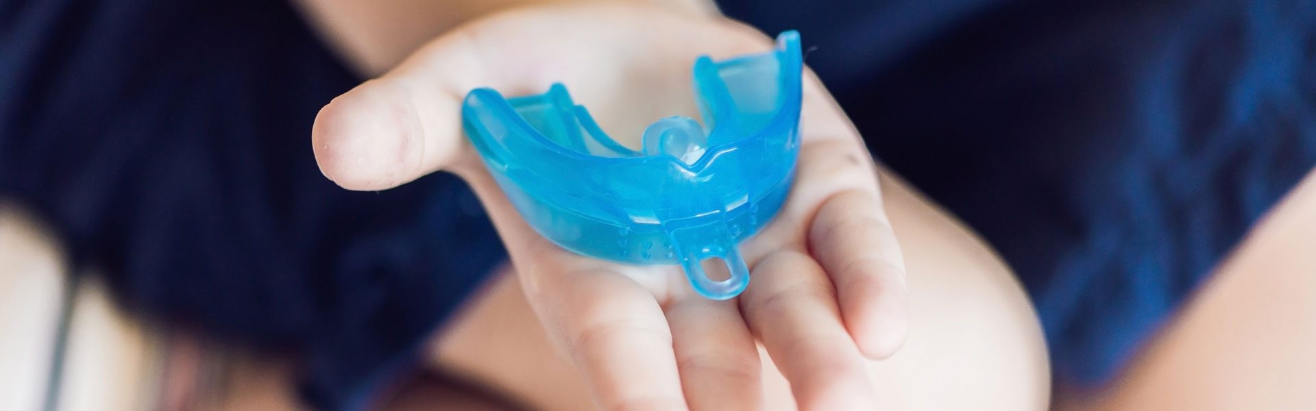 Best Way to Clean Your Mouth Guard, Night Guard or Retainer