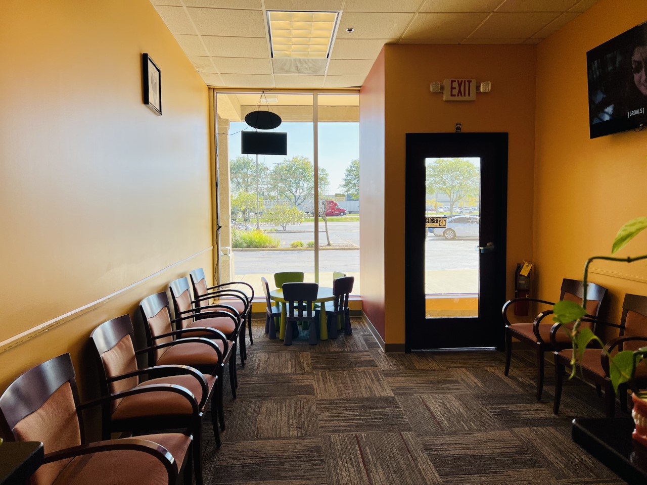 Office Gallery Lotus Dental Care in Winfield, IL